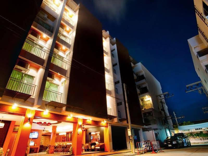 Deva Suites Patong Phuket Exterior foto
